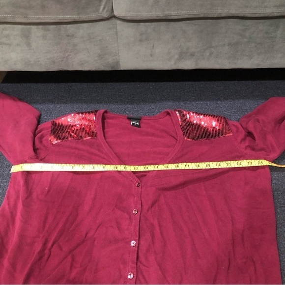 Torrid 100% Cotton Burgundy Sequin Button Up Long Sleeve Cardigan Size 4X - Picture 6 of 8